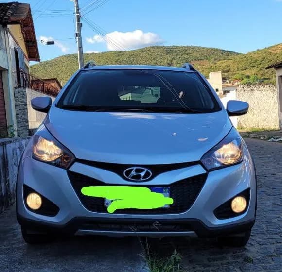Hyundai HB20X